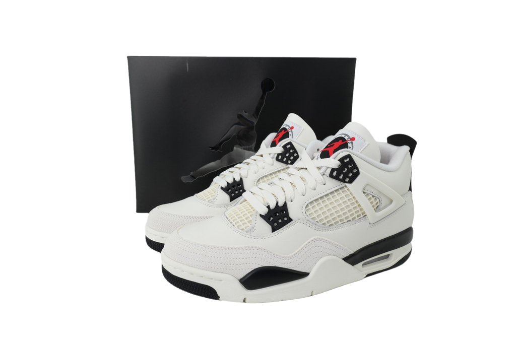 J4 Retro Sneaker