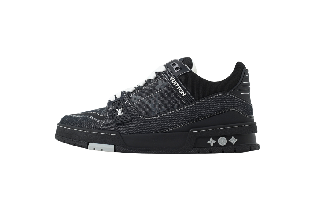'Louis V' Trainer